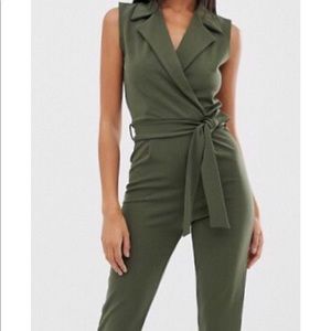 PrettyLittleThing Jumpsuit in Olive Green